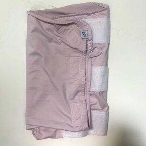 Ollie swaddle in Lavender